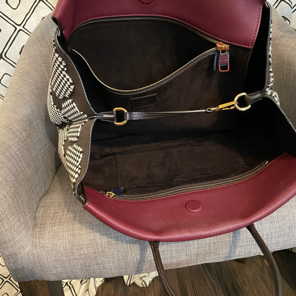 Louis Vuitton Burgundy and Brown Tote with Black-and-White Patterned Sides - Picture 12 of 15